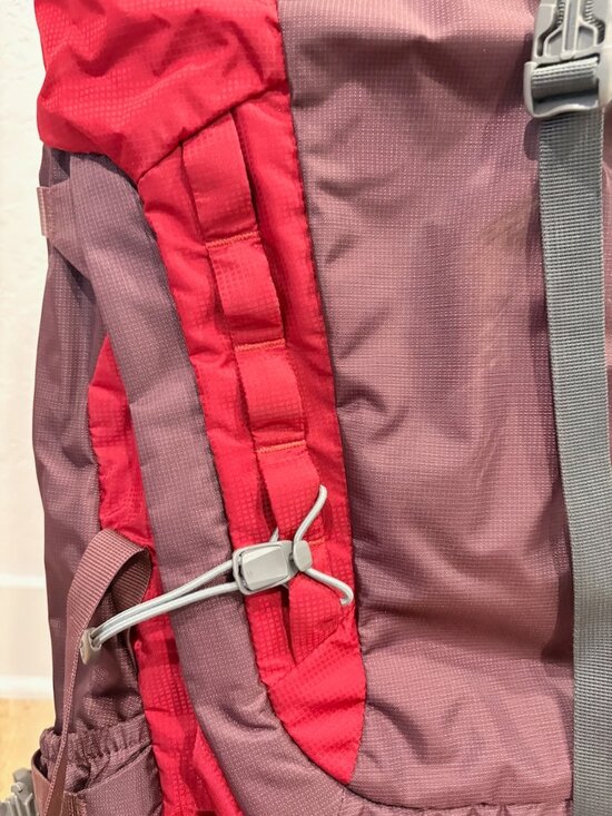 Deuter Aircontact 60+10 SL Women\'s Backpacking Pack - Like New main image 9